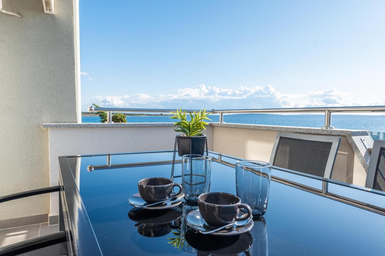 Blue Horizon Modern Ap By The Beach Novaglia Esterno foto